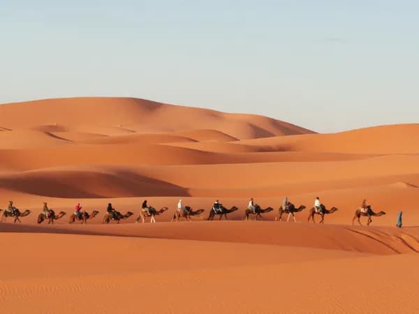 Maroc Jour 1 · Istanbul - Élégant safari dans le désert marocain