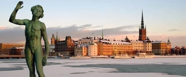 Rusya 2. Gün · Moskova (moskova Metrosu & Arbat Caddesi & Nazım Hikmet Mezarlığı & Kremlın Turu) - Moskova St. Petersburg Turu Kolay Vize